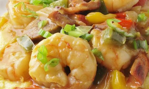 Old Charleston Style Shrimp and Grits
